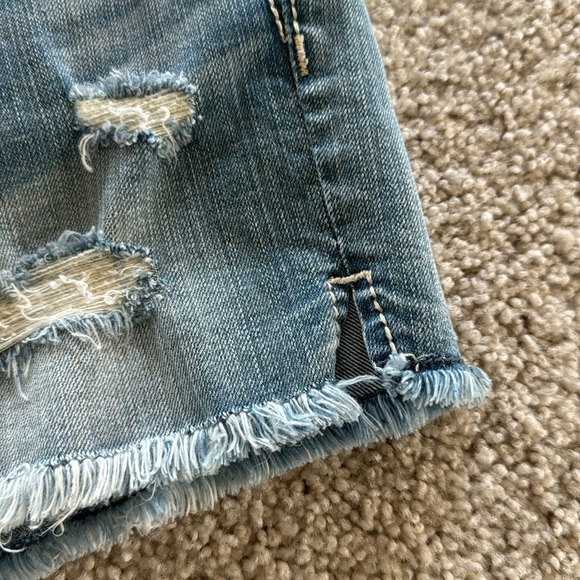 Miss Me shorts size 29 - Picture 3 of 6